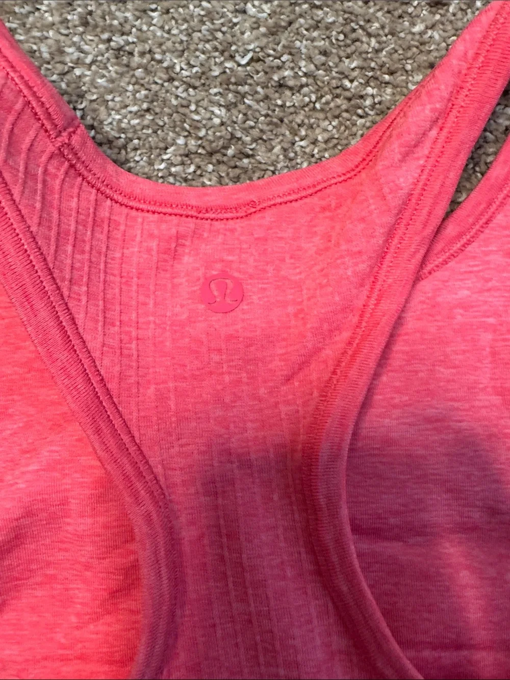 LuLulemon Women’s Pink Ribbed Tank Top - Casual Scoop Neck cropped stretch SZ 6